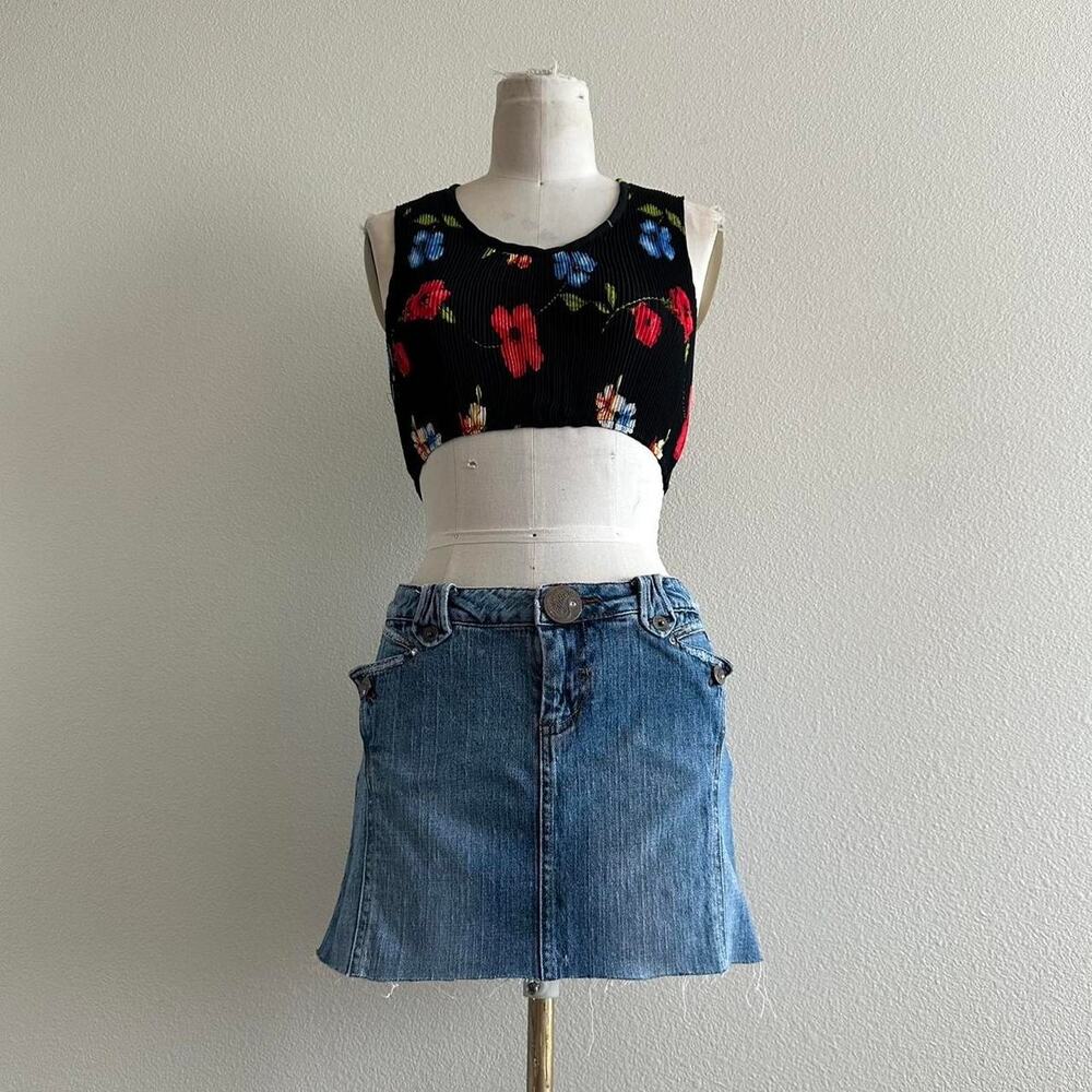 reworked vintage black floral print micro pleated tank
